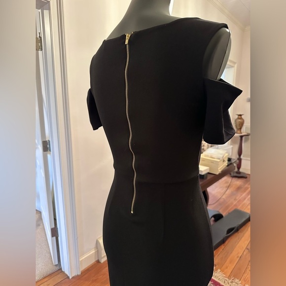 Like New express body con midi dress size 0 - Picture 3 of 4